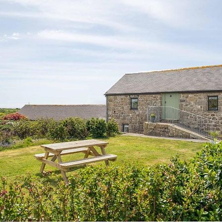 Porthcurno Barns, The Cart Lodge - Cosy Cottage, Walk To Porthcurno Beach, Pedn Vouder & Minack Theatre Пензанс Екстер'єр фото