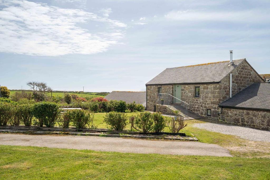 Porthcurno Barns, The Cart Lodge - Cosy Cottage, Walk To Porthcurno Beach, Pedn Vouder & Minack Theatre Пензанс Екстер'єр фото